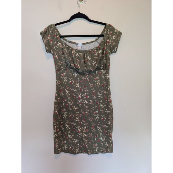 Floral Print Olive Green Bodycon Dress By Justify Milkmaid Puff Sleeve Large - Picture 1 of 4